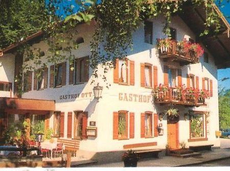 Gasthof Zum Ott Staudach-Egerndach Luaran gambar