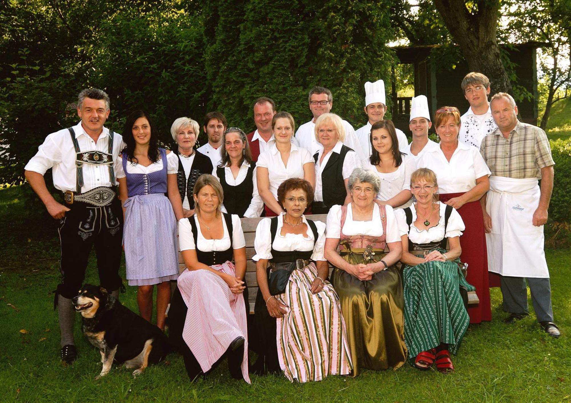Gasthof Zum Ott Staudach-Egerndach Luaran gambar